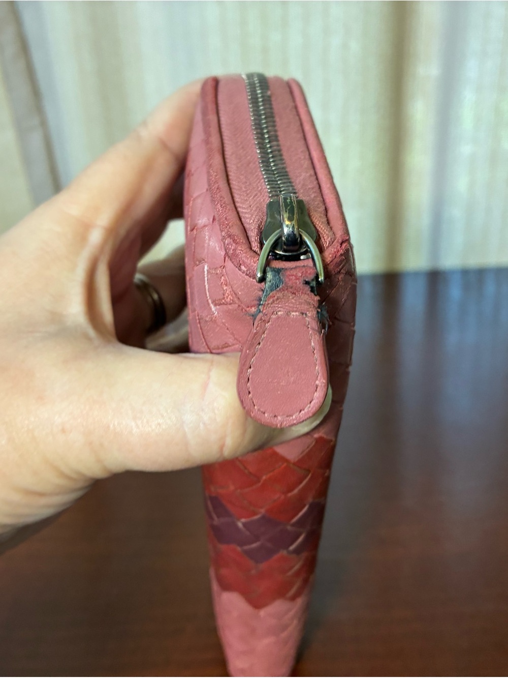 Bottega Veneta Pink and Burgundy Intrecciato Zip Wallet - Picture 3 of 14